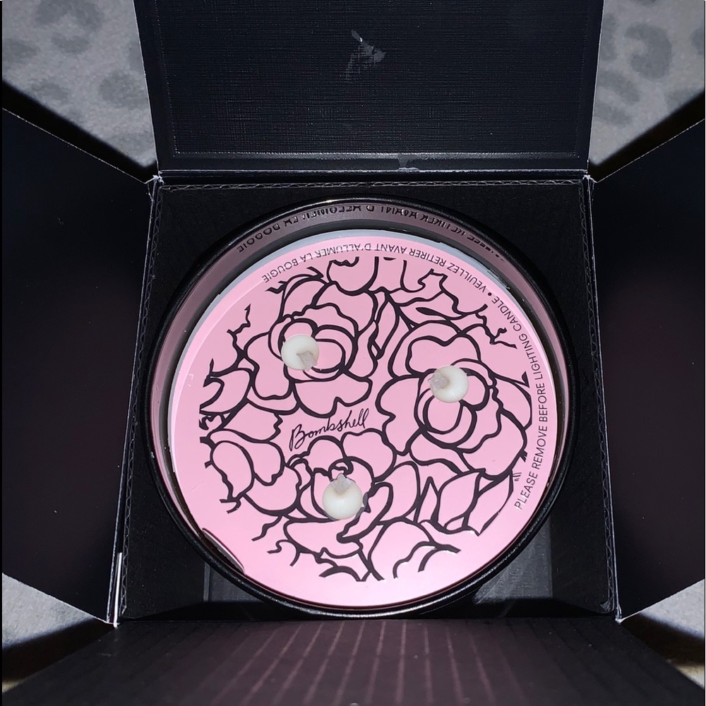 Peony candle